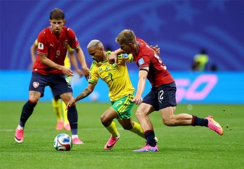 Hai đội Nam Phi và CH Czech cầm hòa nhau với tỷ số 1-1 ở lượt đấu thứ hai vòng bảng. Ảnh: Reuters.