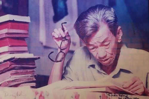 Nhà văn Sơn Nam được mệnh danh "Ông già Nam Bộ". Ảnh: Tư liệu