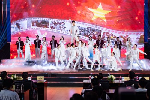 Các tiết mục nghệ thuật tại Lễ khai mạc Hội Báo toàn quốc 2026