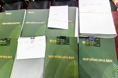 Tang vật vụ án.