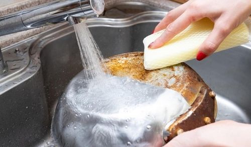 Có nhiều cách xử lý nồi inox bị cháy sém đơn giản, hiệu quả. (Ảnh minh họa)