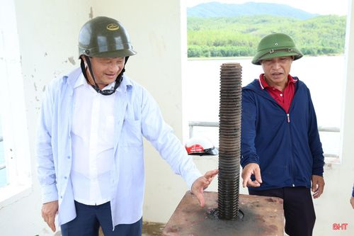 Công ty thủy lợi, chính quyền địa phương và người dân cần tiếp tục chủ động giải pháp điều tiết nước, bảo đảm sản xuất vụ hè thu ổn định.