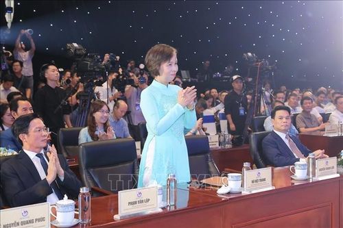 Đồng chí Vũ Việt Trang, Ủy viên Ban Thường vụ Đảng ủy các cơ quan Đảng Trung ương, Tổng giám đốc Thông tấn xã Việt Nam, Phó trưởng ban Tuyên giáo và Dân vận Trung ương dự lễ bế mạc. Ảnh: Minh Quyết/TTXVN