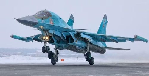 Máy bay chiến đấu Su-34. Ảnh: MW.