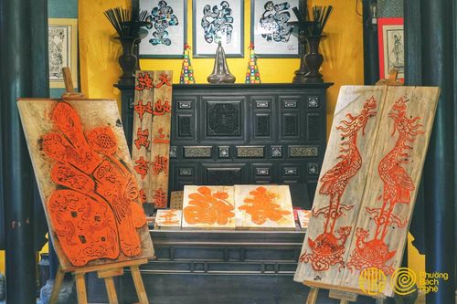 Các hoa văn, họa tiết cổ được nhóm Ngự Hoa Viên ứng dụng tại không gian điểm đến tại Huế. Ảnh minh họa