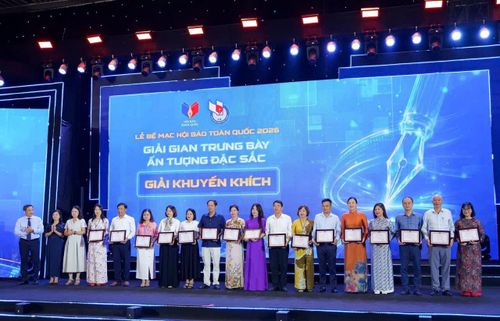 Hội nhà báo tỉnh Lai Châu đạt giải Khuyến khích gian trưng bày ấn tượng đặc sắc.