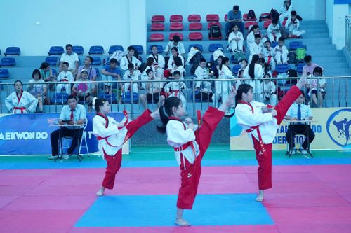 Một tiết mục tại giải đấu. Ảnh: Sơn Khánh