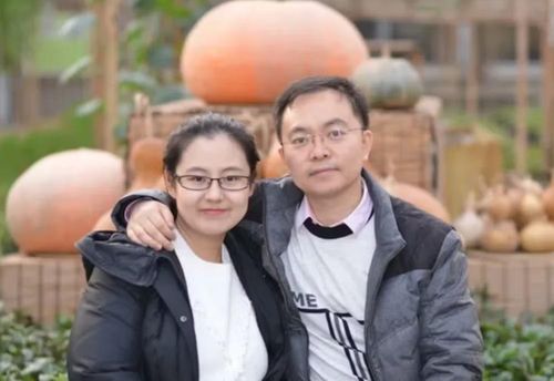 Ông Thái kết hôn với bà Đoàn Duệ, người tốt nghiệp ngành dược, 1 năm trước khi phát bệnh. 