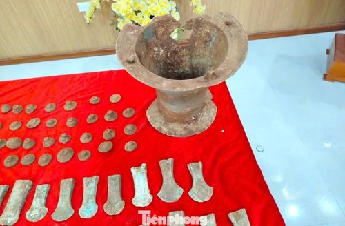  Các nhà nghiên cứu nhận định việc phát hiện và thu hồi số lượng lớn hiện vật Đông Sơn lần này có ý nghĩa quan trọng trong công tác bảo tồn, nghiên cứu lịch sử địa phương. 