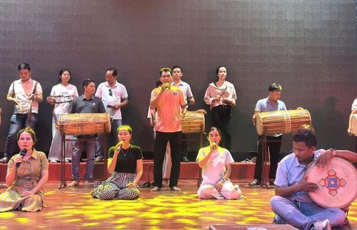Trung tâm Văn hóa tỉnh Khánh Hòa tích cực tập luyện các tiết mục nghệ thuật sẵn sàng cho Ngày hội