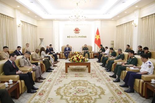 Quang cảnh buổi tiếp.