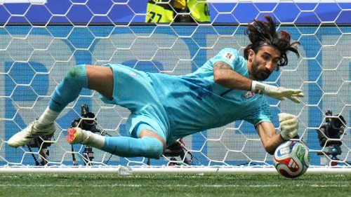 Beiranvand đã trải qua những ngày tháng khốn khổ. 