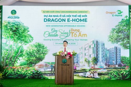  Phó Chủ tịch UBND TPHCM Hoàng Nguyên Dinh phát biểu tại buổi lễ. Ảnh: THANH HIỀN 