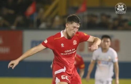 Mới 19 tuổi, Lee Williams có cơ hội khoác áo Olympic Việt Nam tham dự ASIAD 2026, SEA Games 34 và vòng loại U23 châu Á 2028 trong tương lai nếu có quốc tịch Việt Nam. Ảnh: CLB Công an TPHCM..
