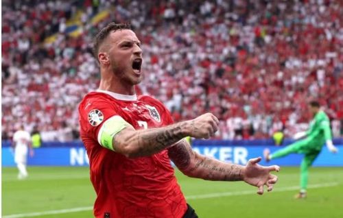Hai đội đều có đội hình mạnh nhất, trong đó Áo khả năng sẽ tung lão tướng Marko Arnautovic vào sân từ đầu.