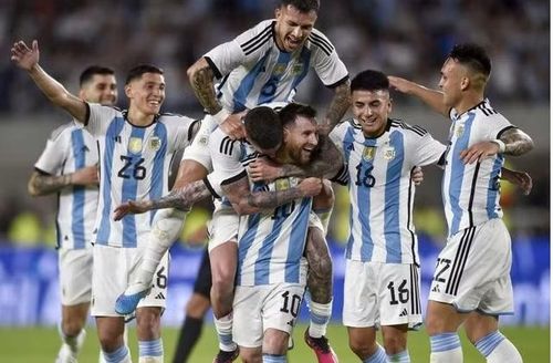 Siêu máy tính Chat GPT dự đoán, đội tuyển Argentina sẽ đánh bại tuyển Áo với tỷ số 2-1.