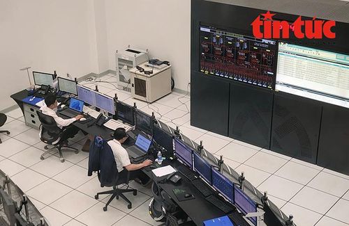Trung tâm điều khiển vận hành (OCC) đóng vai trò như “bộ não” của toàn tuyến, giúp hệ thống vận hành an toàn, thông suốt.