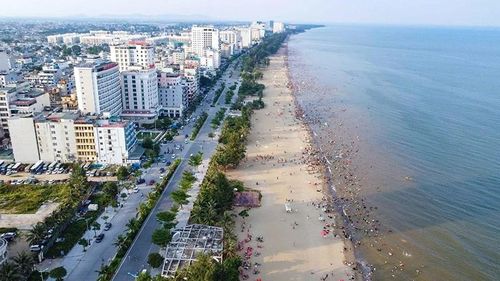 Theo công bố điều chỉnh Quy hoạch tỉnh thời kỳ 2021-2030, tầm nhìn 2050, trung tâm động lực phía Đông với hạt nhân là khu du lịch Sầm Sơn - Hải Tiến được xác định trở thành trung tâm du lịch của tỉnh Thanh Hóa, các tỉnh phía Bắc và cả nước, mang tầm vóc quốc tế.