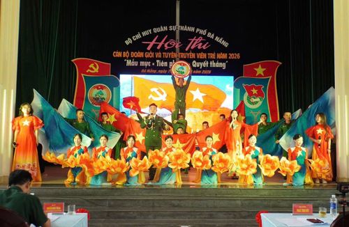 Phần thi Tuyên truyền viên trẻ được các đơn vị đầu tư công phu.