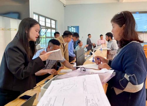 Các địa phương trong tỉnh hướng tới xây dựng nền hành chính phục vụ, chuyên nghiệp, minh bạch, hiệu quả, nâng cao chất lượng phục vụ người dân và doanh nghiệp