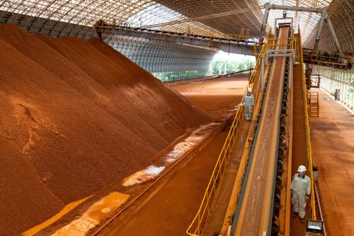 Nguồn quặng từ các khai trường được mở rộng sau giải phóng mặt bằng, góp phần bảo đảm nguyên liệu ổn định cho Nhà máy Alumin Nhân Cơ