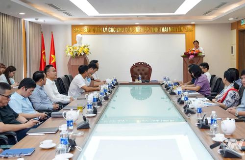 Ban Quản lý các khu công nghiệp tỉnh phát động hưởng ứng phong trào thi đua thực hiện mục tiêu tăng trưởng bền vững hai con số giai đoạn 2026-2030.
