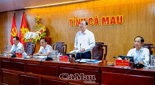 Bí thư Tỉnh uỷ Nguyễn Hồ Hải yêu cầu các sở, ngành, địa phương đổi mới tư duy, chủ động nhận diện và tháo gỡ các điểm nghẽn trong phát triển; xác định rõ nguyên nhân, trách nhiệm và giải pháp thực hiện, tránh tình trạng chỉ nêu khó khăn mà thiếu hướng xử lý cụ thể.