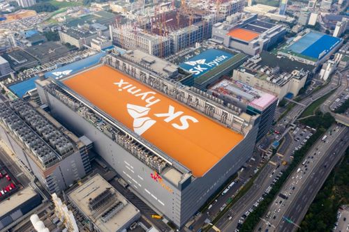 SK Hynix đang nắm trong tay cơ hội lịch sử để chuyển mình từ một nhà sản xuất chip nhớ truyền thống thành doanh nghiệp dẫn dắt cuộc cách mạng bán dẫn thế hệ mới.