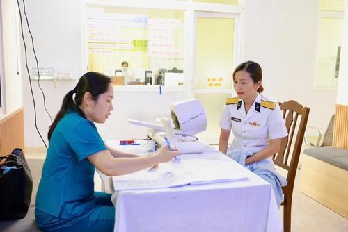 ĐỘI NGŨ BÁC SĨ NAM KHOA BỆNH VIỆN PHỤ SẢN HÀ NỘI TƯ VẤN SỨC KHỎE SINH SẢN TẬN TÂM
