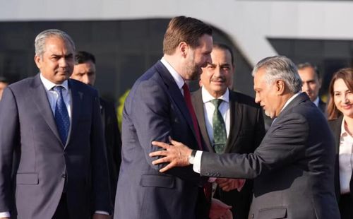 Tuy nhiên, tuyên bố chung của Qatar và Pakistan không đề cập tới những nội dung mà ông Araqchi nêu ra. Nhà Trắng cũng chưa đưa ra bình luận về thông tin này. 