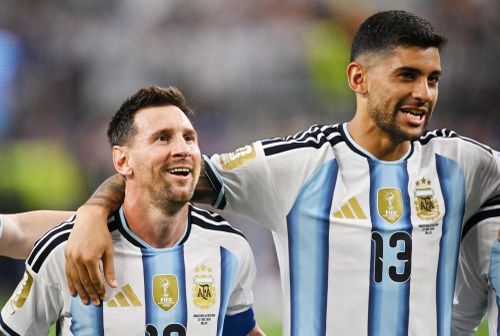 Riêng về thống kê cá nhân, Messi xô đổ hàng loạt kỷ lục sau hai trận. Trong đó nổi bật là đạt tới cột mốc 18 bàn thắng và trở thành ngôi sao có số pha lập công nhiều nhất trong lịch sử các kỳ World Cup. Ảnh: Reuters. 