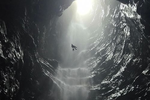Bên trong hang Chả Nghéo, một trong những hang động mới được phát hiện tại Vườn quốc gia Phong Nha - Kẻ Bàng hồi tháng 4. Ảnh: Đoàn thám hiểm Anh - Việt Nam.