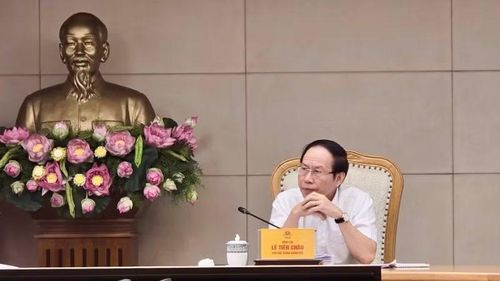 Phó Thủ tướng Chính phủ Lê Tiến Châu chủ trì cuộc họp rà soát các nội dung của Dự án Luật Luật sư (sửa đổi). (Ảnh: baochinhphu.vn)