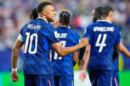 Mbappe hiện đã có 16 bàn tại các vòng chung kết World Cup, chỉ kém kỷ lục mọi thời đại của Lionel Messi đúng 2 bàn.