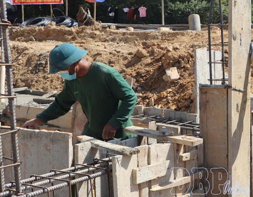 Gần đây nhiều lao động trở về địa phương sau khi các dự án lớn được khởi công, xây dựng.