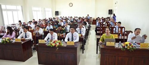 Quang cảnh kỳ họp HĐND phường Phú Thủy