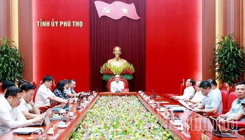 Quang cảnh hội nghị tại điểm cầu tỉnh Phú Thọ.