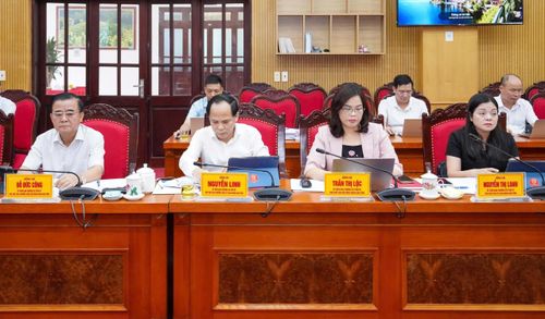 Các đại biểu dự hội nghị. Ảnh: Đồng Văn Thưởng