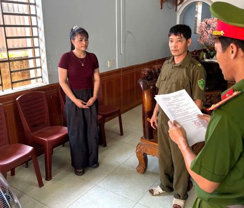 Cơ quan CSĐT, thi hành Quyết định khởi tố bị can Nguyễn Thị Trang.
