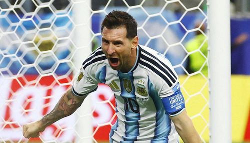 Messi có thêm kỷ lục với cú đúp bàn thắng vào lưới Áo. (Ảnh: Reuters)