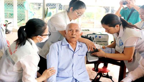Chủ trương chấp thuận thí điểm khám, chữa bệnh BHYT mang đến niềm vui cho hàng triệu người dân TP.HCM