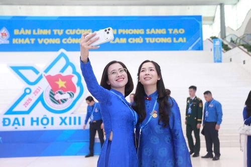 Check-in tại Đại hội Đoàn toàn quốc lần thứ XIII.