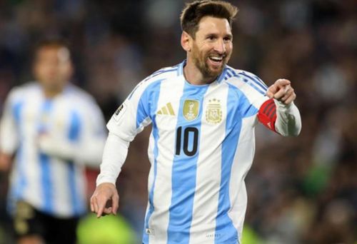 Messi đang tạm dẫn đầu danh sách ghi bàn với 5 bàn thắng. Ảnh: Eurosports