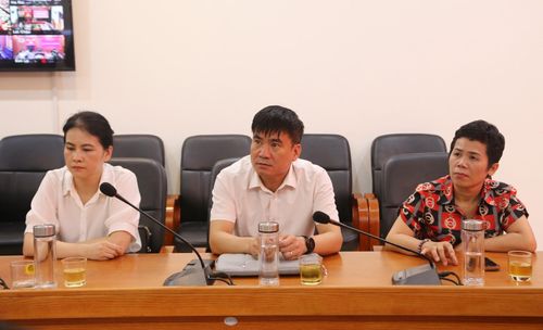 Các đại biểu Sở Nội vụ dự tại điểm cầu Công an tỉnh