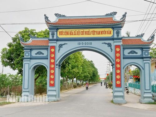 Phát huy vai trò đội ngũ bí thư chi bộ khu dân cư trong tuyên truyền vận động nhân dân, diện mạo nông thôn mới phường Hồng Quang ngày càng khởi sắc.