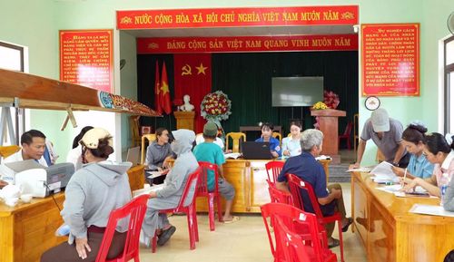 Yếu tố then chốt làm nên tiến độ nhanh chóng của chiến dịch chính là sự đồng lòng, chung sức của người dân - Ảnh: L.C