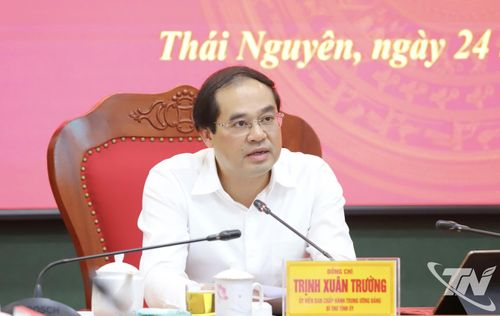 Đồng chí Bí thư Tỉnh ủy Trịnh Xuân Trường yêu cầu giải quyết dứt điểm các tồn tại trước ngày 30-6-2026.
