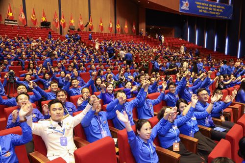 Hoạt động hoạt náo tại buổi lễ.
