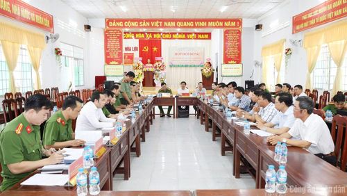  Hội đồng xét duyệt xã, phường không ma túy của TP Cần Thơ kiểm tra, đánh giá kết quả thực hiện tại xã Hỏa Lựu. 