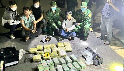 Công an Tây Ninh phối hợp với các đơn vị chức năng triệt phá, ngăn chặn nhiều đường dây vận chuyển ma túy qua đường biên giới.